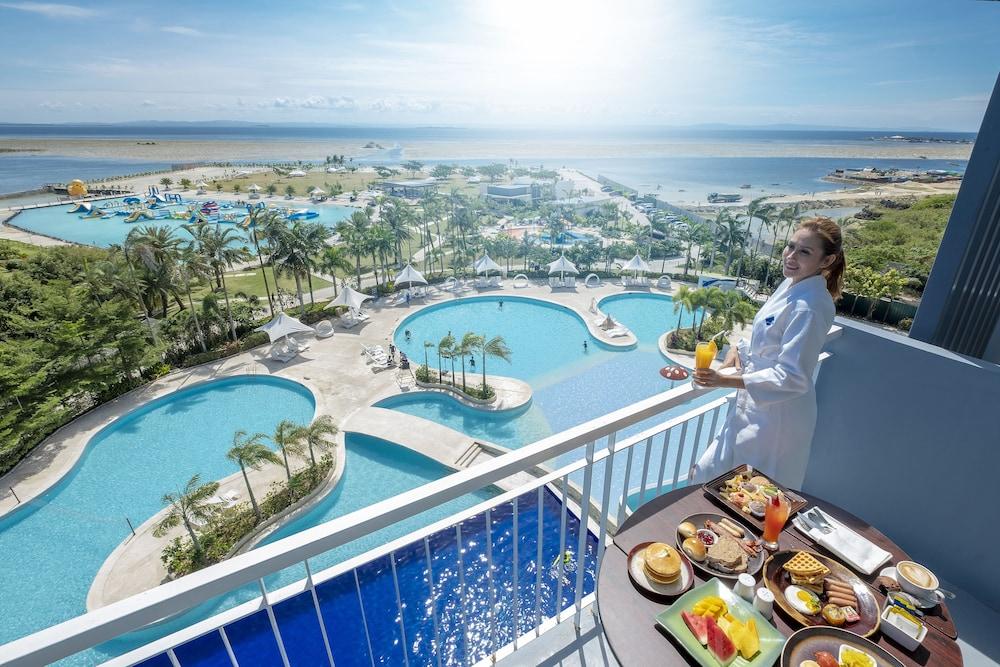 Solea Seaview Resort Lapu-Lapu City Eksteriør billede