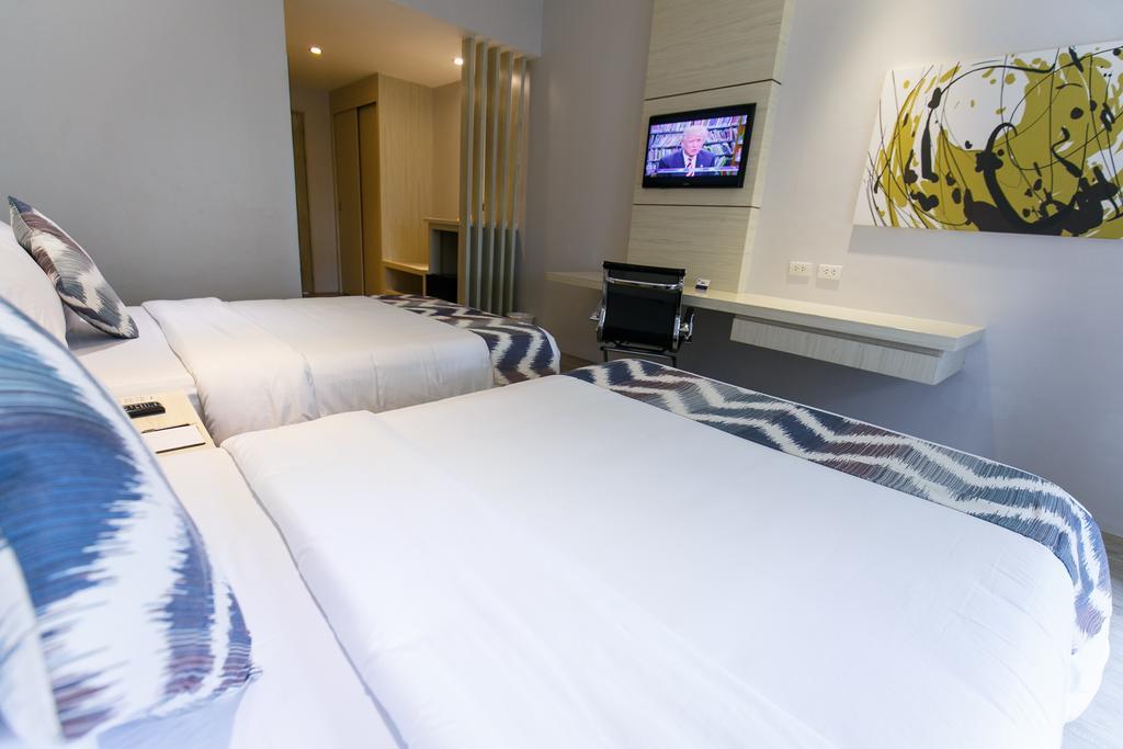 Solea Seaview Resort Lapu-Lapu City Eksteriør billede