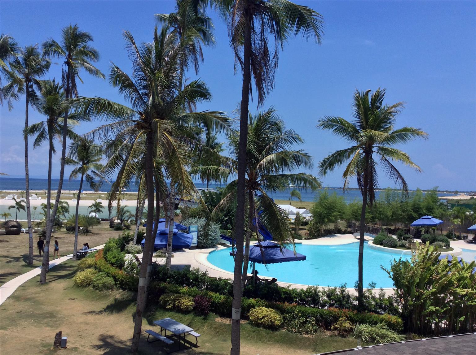 Solea Seaview Resort Lapu-Lapu City Eksteriør billede